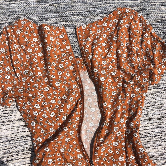 Floral Tie Waist Dress - Picture 6 of 6